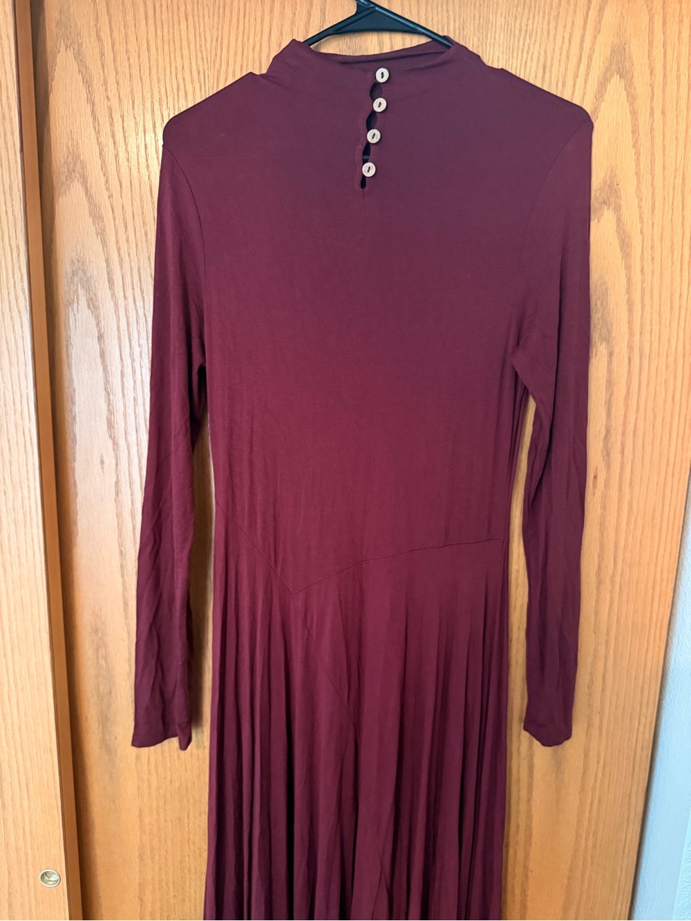 Bluivy Long Sleeve Maxi Dress in Burgundy - Picture 4 of 5